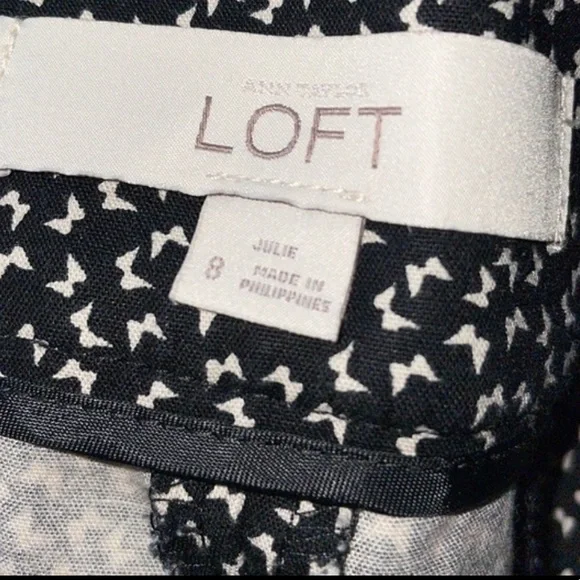 🦋LOFT by Ann Taylor “Julie” Pants, Size 8 - Picture 3 of 12